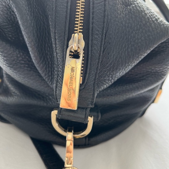 Michael Kors handbag & continental wristlet wallet. Black leather, gold hardware - Picture 8 of 9